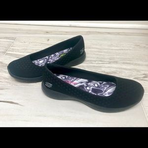 NEW Black Sketchers Burst Size 9 Women’s Shoes